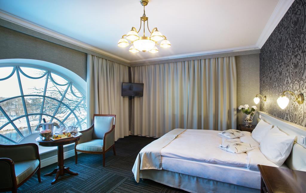 Hotel Skrunda Manor Habitación foto